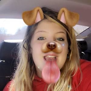 Meet your Posher, Savannah